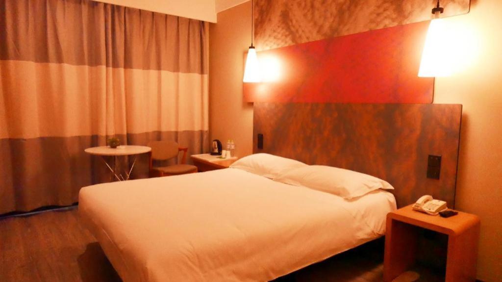 Ibis Nanchang Zhongshan Road Pedestrian Street Hotel Kültér fotó
